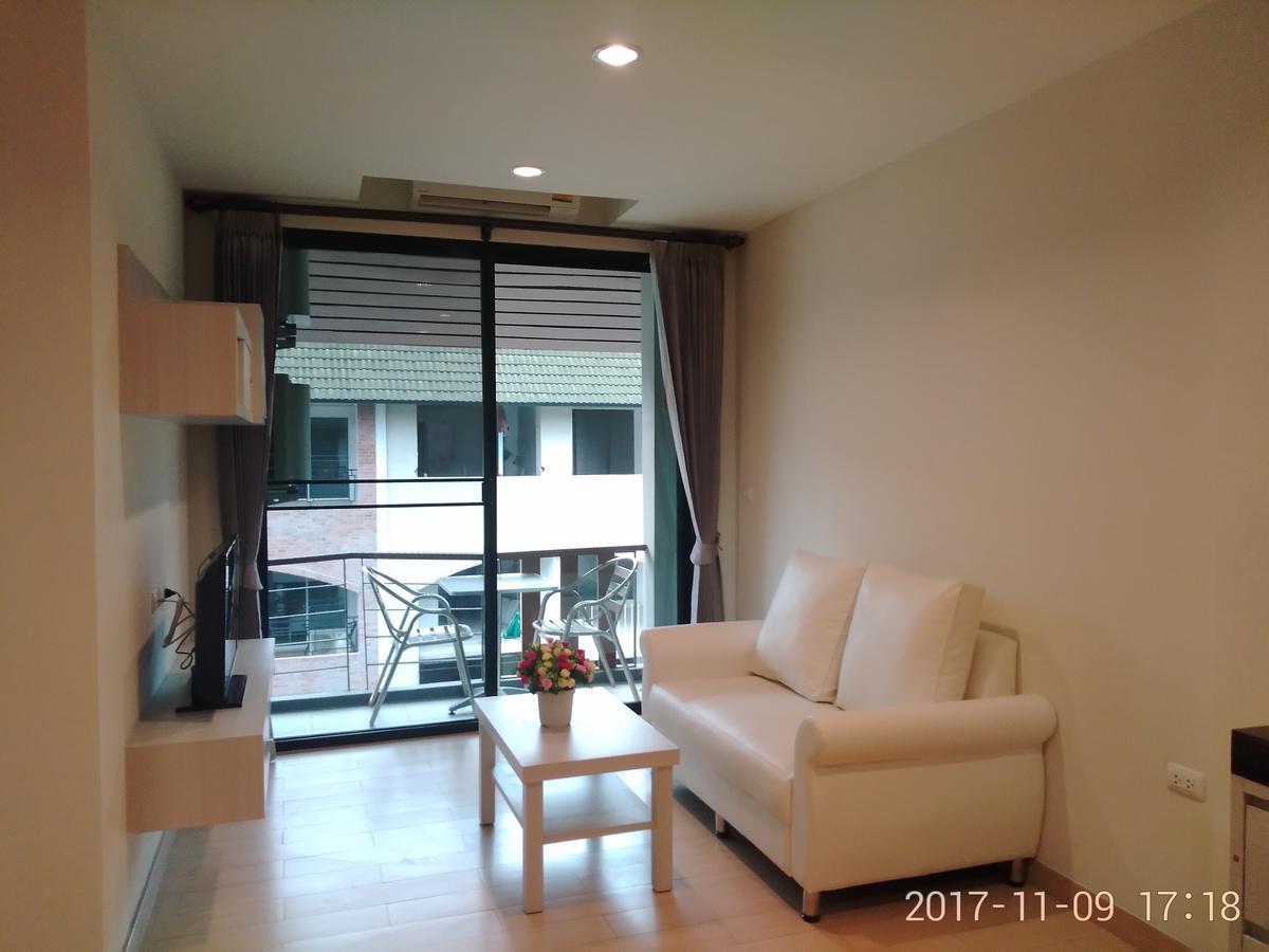 Abani Jomtien Inn Bagian luar foto
