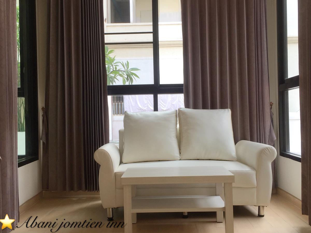 Abani Jomtien Inn Bagian luar foto