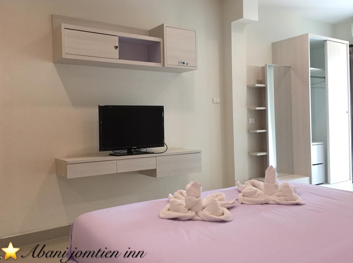 Abani Jomtien Inn Bagian luar foto